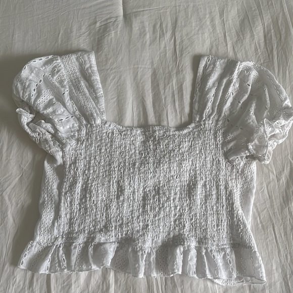 Romwe Ruffled Top - Picture 2 of 2